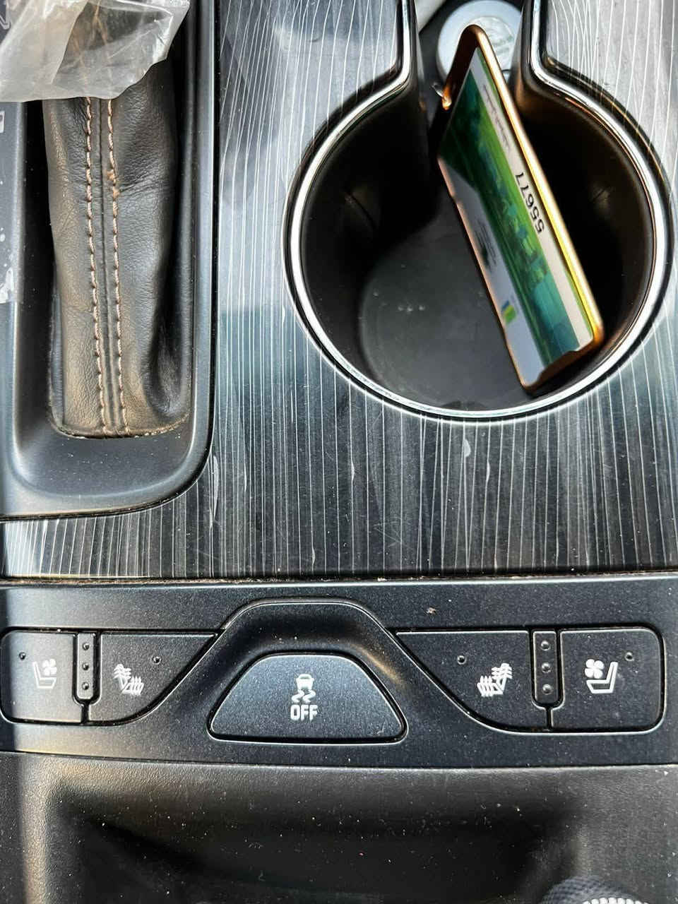 سلام عليكم امبالا 2017 بريمير بلص بدون ايرباك فول للاخير مزوعه مواصفات مري قلاب كشنات تدفئه وتبريد بانوراما والى آخره لون مميز كرزي رقم بغداد باسمي جديد وهزه جديده  سياره خير من الله بستم مسلح على ايد معتز كير مكينه مكفول تبريد صدر امامي خلفي كفاله سياره جديده بمعنى الكلمه بيها صبغ جوة تريشة نيكل مال باب صدررر
والباب ورة سايق جوة تريشة بس النيكل عله كد نيكله
عدي سونر بيها الي يريده يدخلي خاص
مكاني حي جهاد 
السعر 150
***********
