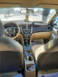 اكسنت ٢٠١١ • مكينة ١٦٠٠ • مصبوغة اثر حادث