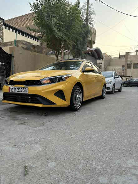 السلام عليكم للبيع فقط
فورتي 23 ماشيه 41 دخلت ماشيه 35 ايرباك برده فقط منظومه غاز بعدها بالضمان تبديل باب سايق فقط بوحده اصليه وتصليح بسيط بالباب الخلفي اثر الحادث تخم تاير هانكوك دوشمه عام  عنواني بغداد الحريه

***********
