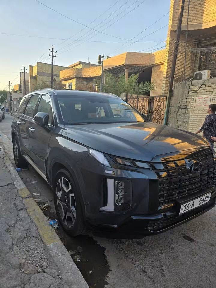 السلام عليكم هونداي بلسايد موديل  2023   فول مواصفات ماعدى الفتحة ماشية  20000 كيلومتر حقيقي مرقم قادسية
بصمة أبواب وتشغيل وسايدابريك
خمس كامرات  360  درجة كامرة عرض يمنى ويسرى بالدشبول
رادار أمامي وخلفي وجانبي وتحديد مسار وقيادة ذاتية
 تشغيل وتقديم ورجوع السيارة بالريموت
نضام داخلي ذكي تنقية الهواء الداخلي وإزالة الرطوبة و.......
كشنات جلد تدفئة وتبريد أمامي والخلفي مقاعد منفصل
جنطة كهرباء وبعد هواي مواصفات 
الحادث لغد وجاملغ اليمنى والبنيد مبدلات ومصبوغات فقط والباقي مكفول من شاصي وتكم يعني السيارة بية قطعتين صبغ
ايرباك استيرن فقط مرجع سستم كامل السيارة وارد كوري السعر 28000$ او مراوس بسيارة اقل
رقم الهاتف ***********
السلام عليكم هونداي بلسايد موديل  2023   فول مواصفات ماعدى الفتحة ماشية  20000 كيلومتر حقيقي مرقم قادسية
