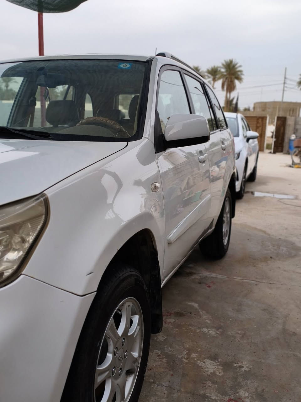 السلام عليكم
تيكو 2013 سياره جديده بحالة الوكالة

كير ومكينه كفاله 

كشرها نضيف كلش بيها خياسات مصلحه 

كهربائياتها كلها شغاله 
السعر ٥٨ وبيها مجال بسيط

مكاني بابل مسيب 

للاستفسار:***********
