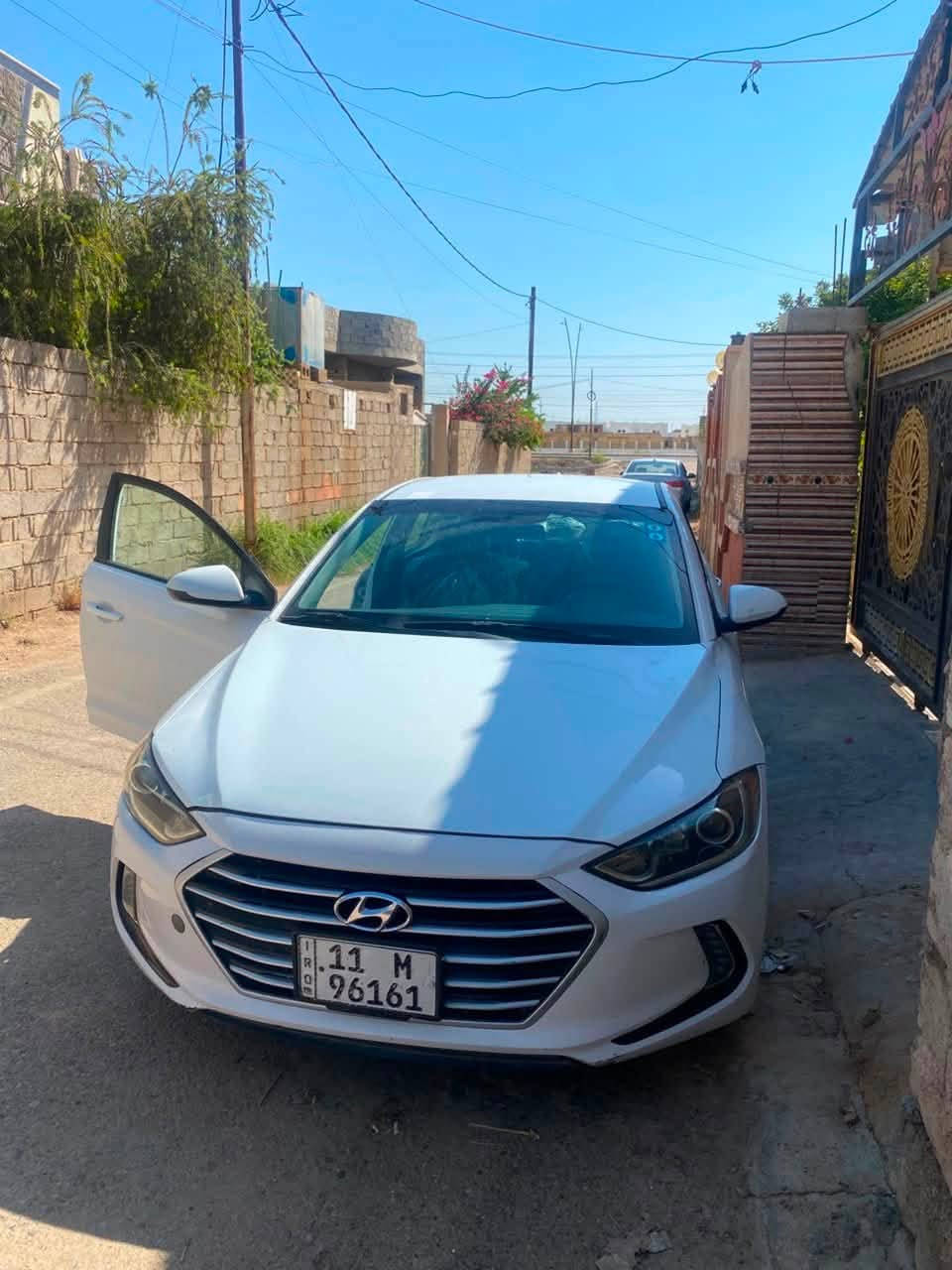 السلام عليكم النترا للبيع موديل 2018 وارد امريكي حادثها سرقه جنطه 
105 سعرها 
*********** 
مكانها بغداد
