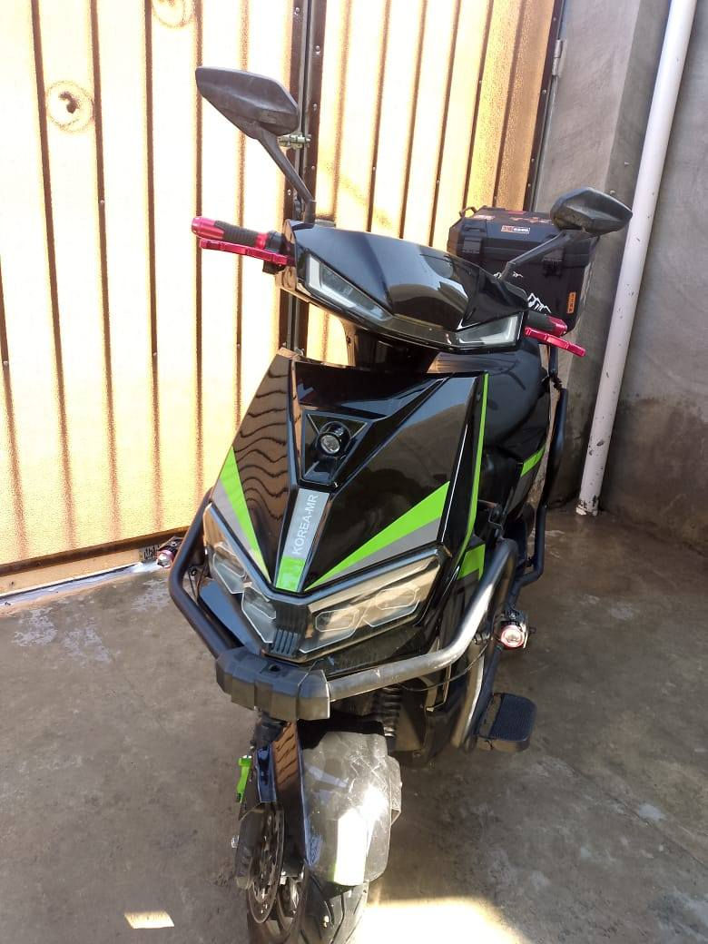 سلام عليكم دراجه شحن للبيع نوع سكنس موديل 2025ست بطاريات علفحص دراجه حيل نضيفه للستفسار الاتصال على الرقم ***********بي واتساب مكاني فلوجه حي الشهداي
