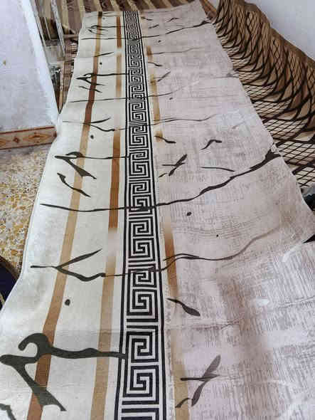 كاربد استعمال شهر اخو الجديد طول ٧ متر والعرض ٣ متر مع ملحقات للدرج والممرات السعر ١٢٥ مع المجال للاتصال***********
