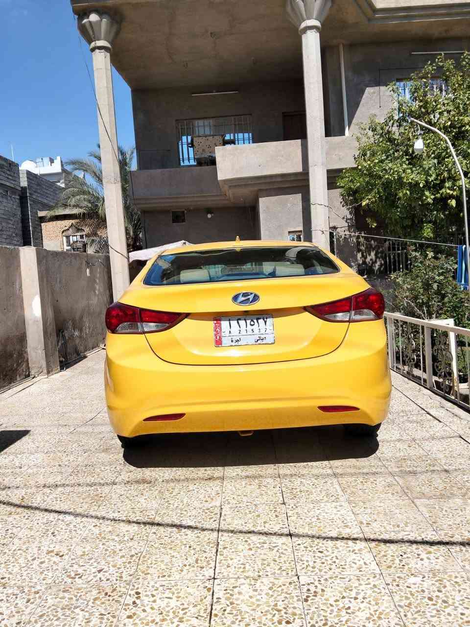 السلام عليكم النترا 2013 ضرر جاملغ خلفي معمرة جديد حتى القمارة بيهة معجون اثر رصعات 
السيارة كاملة وجاهزة السعر 95 بيهة مجال 
مكاني كاطون الرازي 
*********** بي وتس اب
