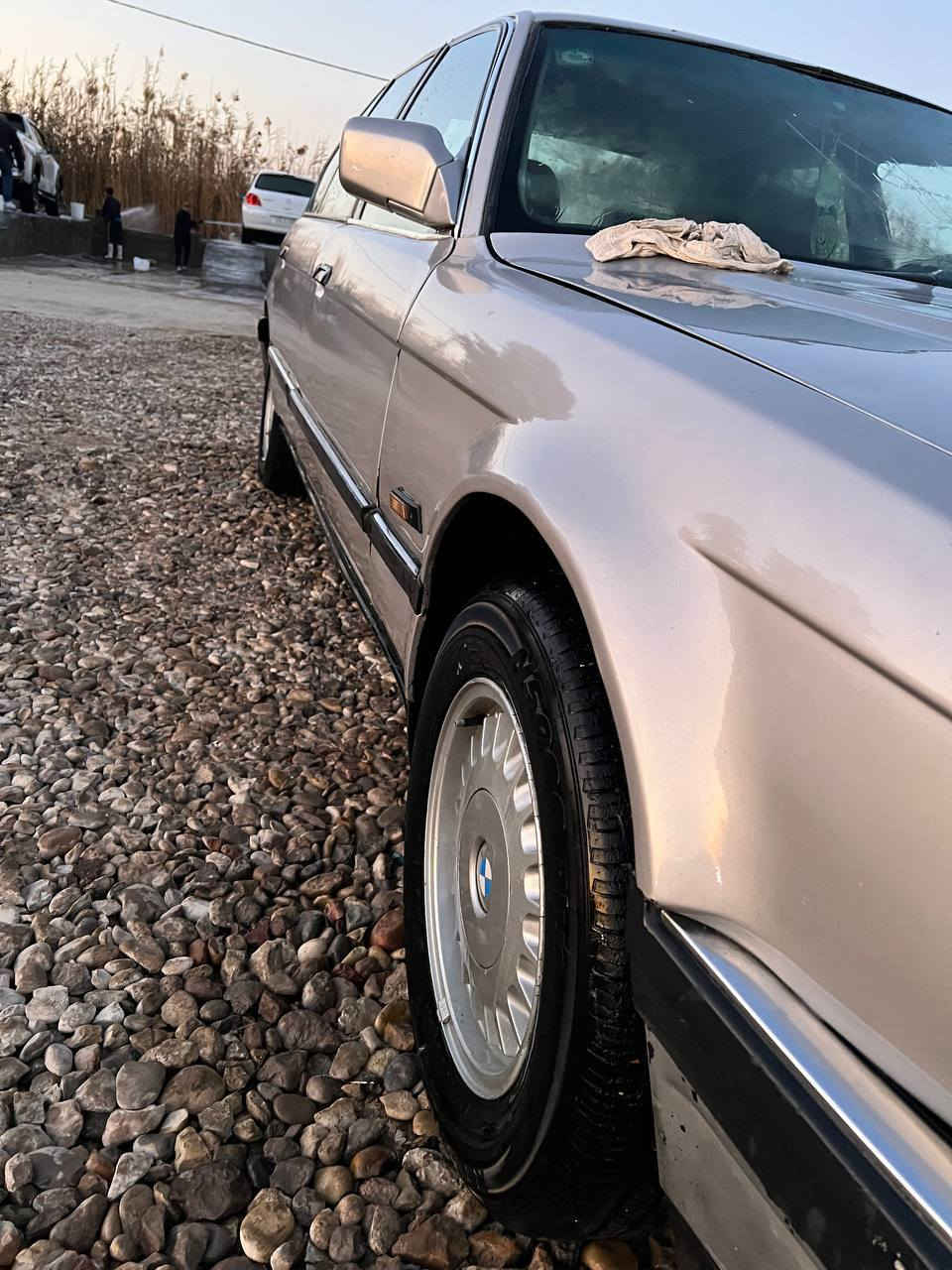 السلام عليكم  بي ام730محرك جديد صارله شهر من شديته حاويه كير كهرباء شغاله تبريد ثلج  رقم نجف تحويل مباشر سويته ماصاقطه السعر 40بيه مجال  مشروع وطني مكان السياره بابل بل شوملي  السياره حلوي مال جناي بس شويه ‏‪تريد ترتبات،لناني،مافارغله بصيطه كلش  ذا  نتصل  موديل89)(.   ‏‪***********‬‏.   *********** السياره مكفوله من كل عيب شرعي
