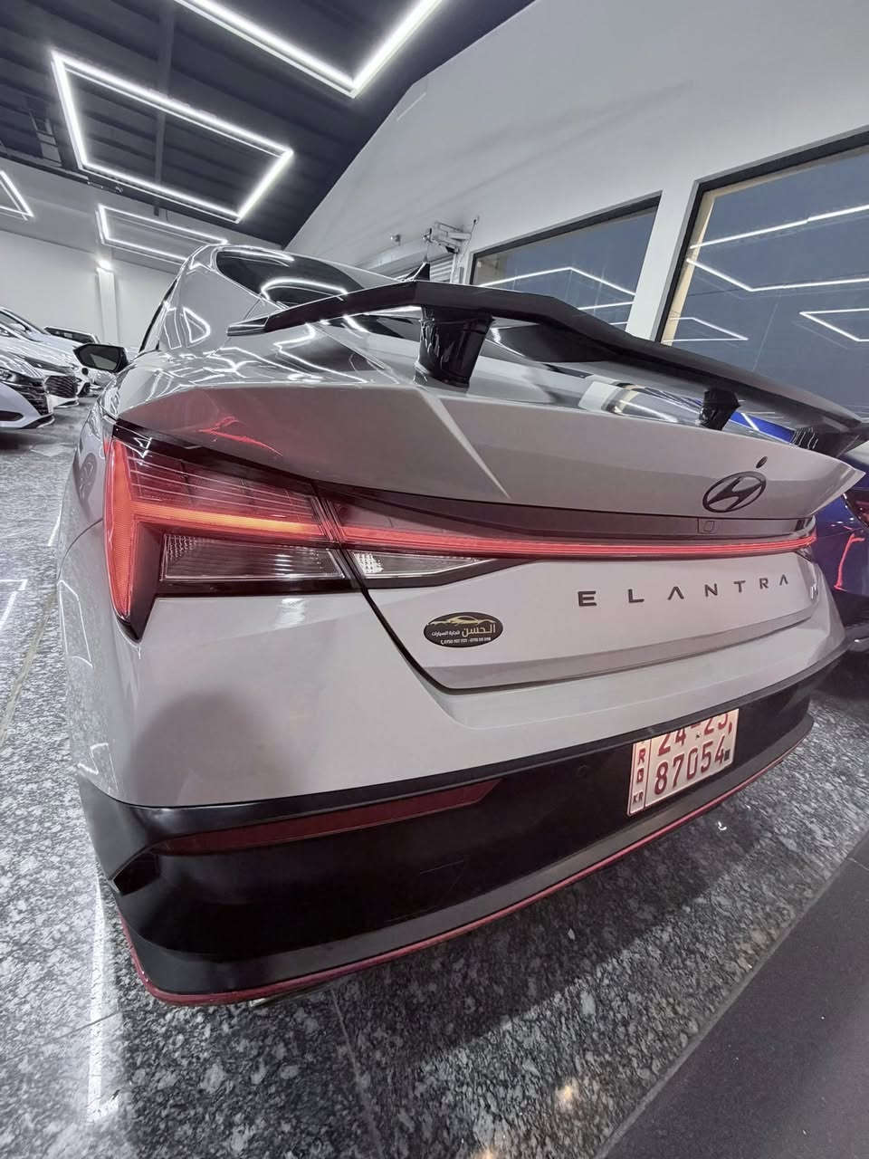 للبيع
Elantra N 2025

ماشية 700mi فقط

بدون صبغ نهائياً حتى الدعامايات 

تترقم شمالي (اربيل دهوك سليمانية)

السيارة تتخرج باسم المشتري 90 يوم مدة الترقيم

مواصفاتها معروفة 

صور الضرر بالمنشور 

السعر 24,000$ 

للتواصل ***********
