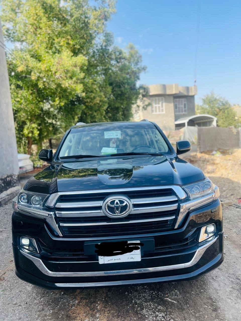 ملاحظه اني مكلف بلنشر السلام عليكم للبيع لاندكروز موديل 2019 بريم اصلي رقم بغداد بسمي مشروع وطني مكفول كفاله عامه من صبغ وتبديل وفتح
فول مواصفات 1/1
بصمه تشغيل
5بصمات ابواب 
فتحه سلايت
كشنات ثنين كهرباء ثلاث حركات
كشنات جلد اصلي
عداد لكزز
زراكات
اشارة لكزز
مري قلاب
مري شفط 
شاشه ايباد
جنطه شفط 
ديفيدي بل قمارة 
دبل ماوس
مثبت سرعه
سبعه راكب
ثلاث قطع تبريد
مطفايه حريق
محرك v6
8ايرباك
حساس امامي
حساس خلفي
اضويه تحت مقاعد
تحكمات ستيرن كامله
كامرة دوارة 
وباقي مواصفات بريم معروفه 
ماشيه75 الف حقيقي
السعر (500)
اللا ستفسار اتصل على الرقم ***********
مكان بابل حله ملاحظه اني مكلف بلنشر
