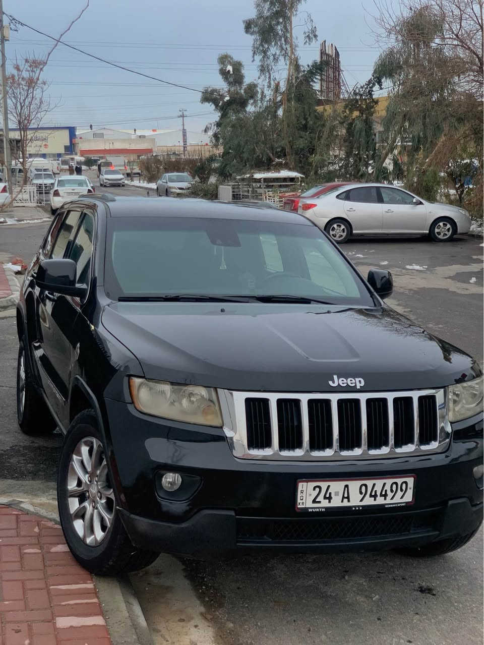 جێپ گراند چیرۆکی  مۆدێل ٢٠١١ 

دوو پەلە بۆیاخ واتا یەک پارچە 
سەنەوی رەقەم و هەموو شتێکی نوێ بە شەرتی وەکالەت و بەناو کردن 
١٥٦٠٠٠ رۆشتووە 
هەموو گیانی بە شەرت گێر مەکینە هەموو گیانی بە شەرت

بە سعری خوار بازار دەفرۆشین 
***********
***********
ڤایبەر 
وەتس ئەپ 
هەموو شتێکی لەسەرە 
مشتەری نی سەرم مەیە شێنە سعرێک رێک خوار هەموو بازار بۆ مال و بۆ معامەلە رانية, السليمانية
