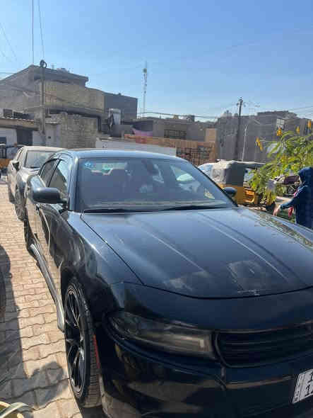 سلام عليكم جارجر ٢٠١٨ sxtللبيع حادثها جاملغ خلفي والامامي بس صبغ بل عراق بدن ايرباك ماشيه ١٣٢ ميل السعر ١٩٣ مكاني بغداد حي اور رقم تليفون ***********
