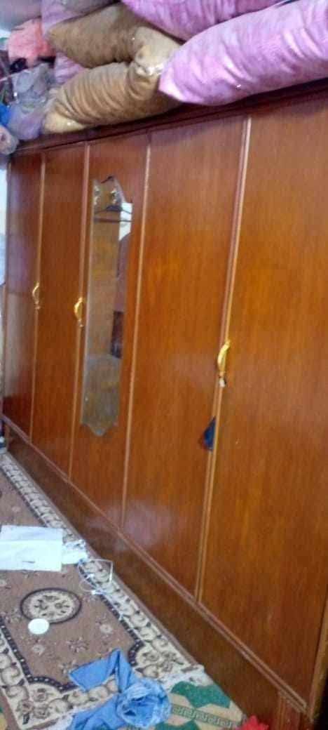 السلام عليكم غرفة اخشاب للبيع
+9647712463802

المكان منطقة عون ع
سعر 250
