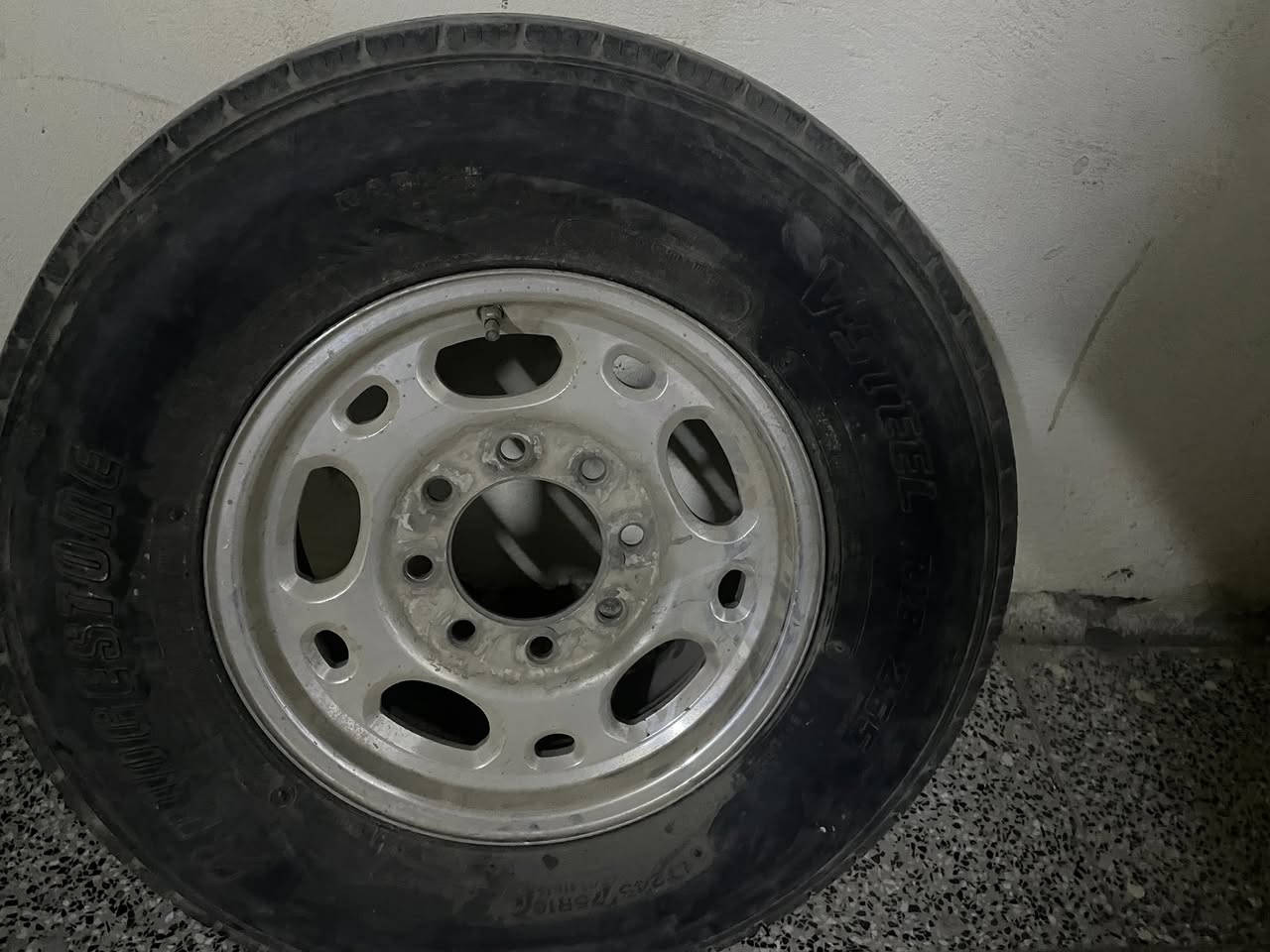 السلام عليكم غراض جمسي ولفينيه لاتصال على الرقم ***********واتساب فقط ومازنجر
