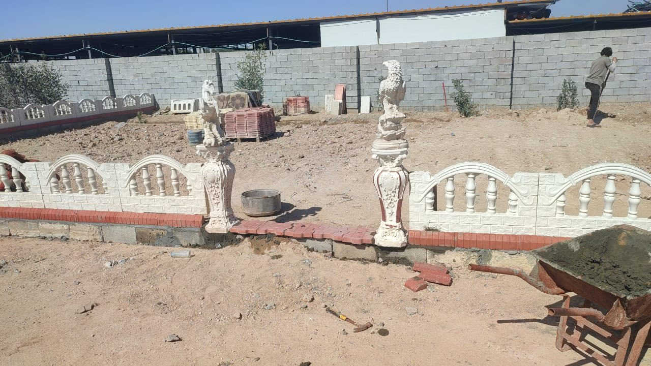 دونم للبيع 2500 متر واجهه 25 ونزال 100 مسيج 3 جهات كهرباء بالباب يحتوي على سدر تفاحي
العنوان الزبير مقابل البترو شارع التانكي
للاستفسار ***********
                ***********
