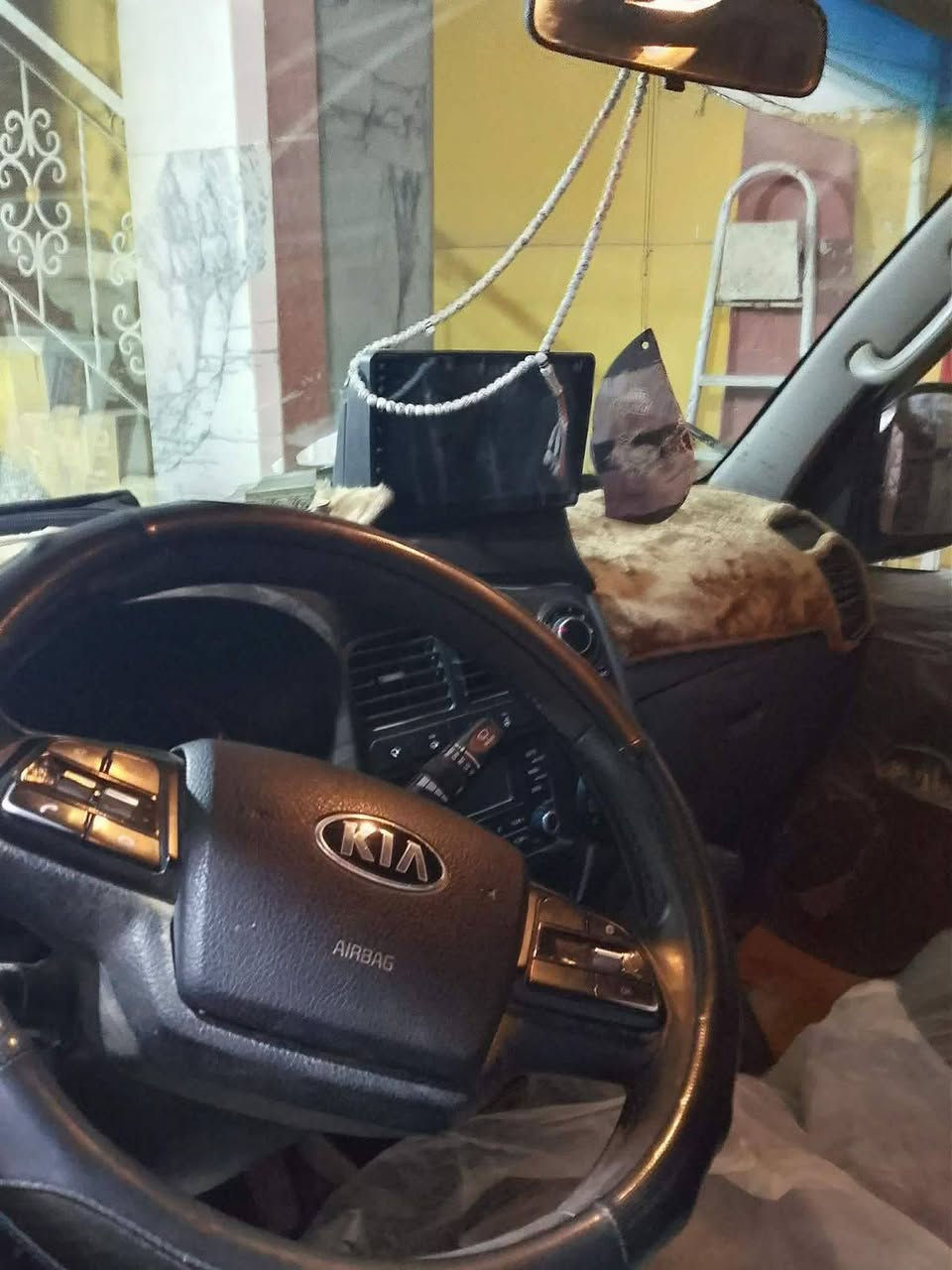 اسلام عليكم كيا بنكو اللبيع مديل 2020 محرك مسكر كير وتوماتيك
رقم بابل بسمي بيه باب صبغ فقط اثر شخوط مكانه بابل 
السعر 165وبيه مجال***********رقم صاحب السياره
