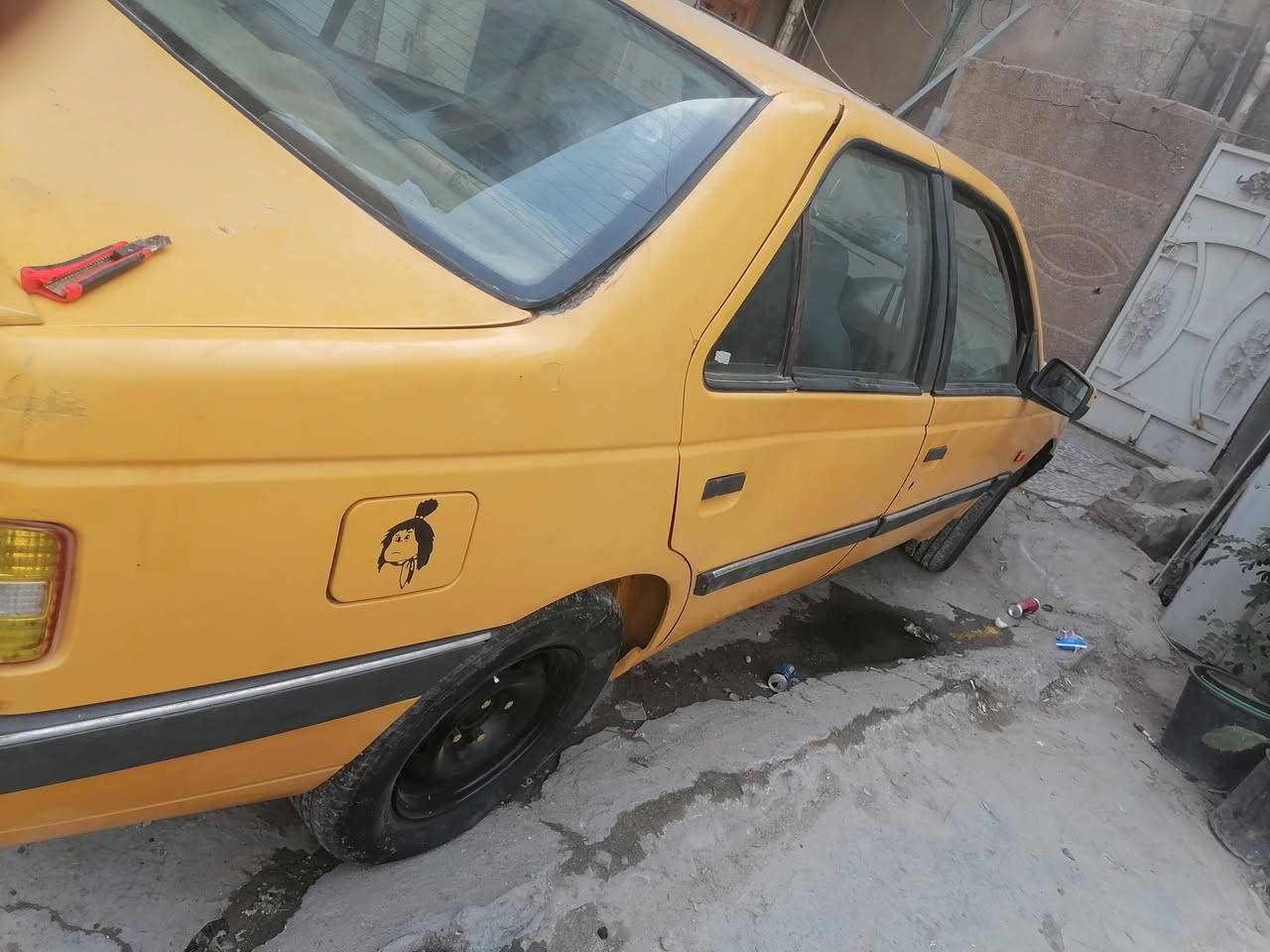 ألسلام عليكم بيجو أكد موديل 2016 مكينة كير حدادية بالباكيت كلها جديدة كشر تجي وتشوفه كدامك بالصوره تخم تأير راعيها متوفي مابي قاصرين غرامات ماعليها هيئه ما اعرف سنوية ساقطة ب22 سعر 16 وبيها مجال رقم ***********
