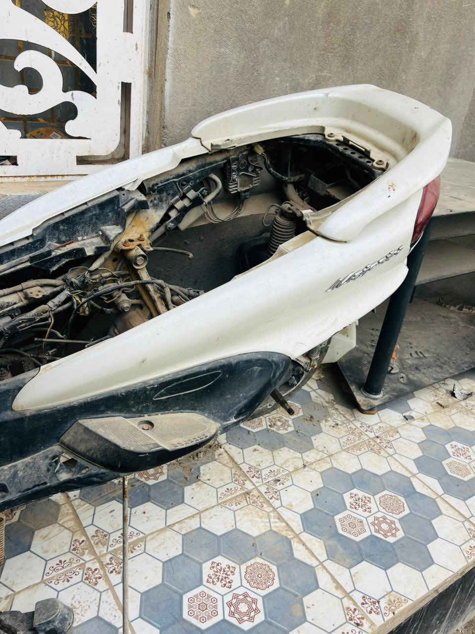 ماجسته تفصيخ شتريد موجود مكاني الديوانيه توصيل ماعندي وهاذا رقمي بيش ماجان ابيع ***********
