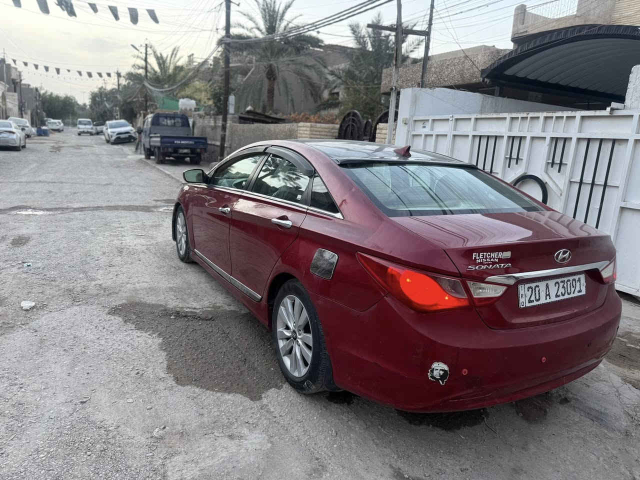 11 امريكي بيها قطع صبغ بدون دواخل ومابيها ضربه قويه .. كير محرك نظيفات  ماشيه 130 محرك 2400...كهربائيات كلها شغاله منظومة مياه البواري  كها مبدلها.. راديتر مبدله ..جامه اماميه جديده ..باتري جديد ..حساس هواء وحساسات الدهن كلهن جدد ..بلكات ومجاول كلهن جدد ترايك وين ميعجبك ....نقصها كمبريسر تبريد عطلان ..رقم الانكليزي الجديد ومجدد الهزه و السنويه لل2030 مشروع وطني ..تشغيله نگره ونشطه ..  ..رايدها 82.. السياره باأسمي رقم موبايل ***********
