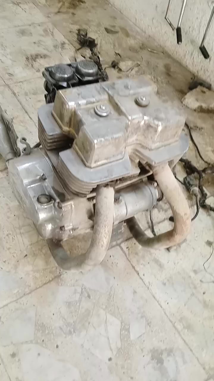 السعر المطلوب 300 بغداد جسر ديالى الجديد 
***********  معرض علي مروز
