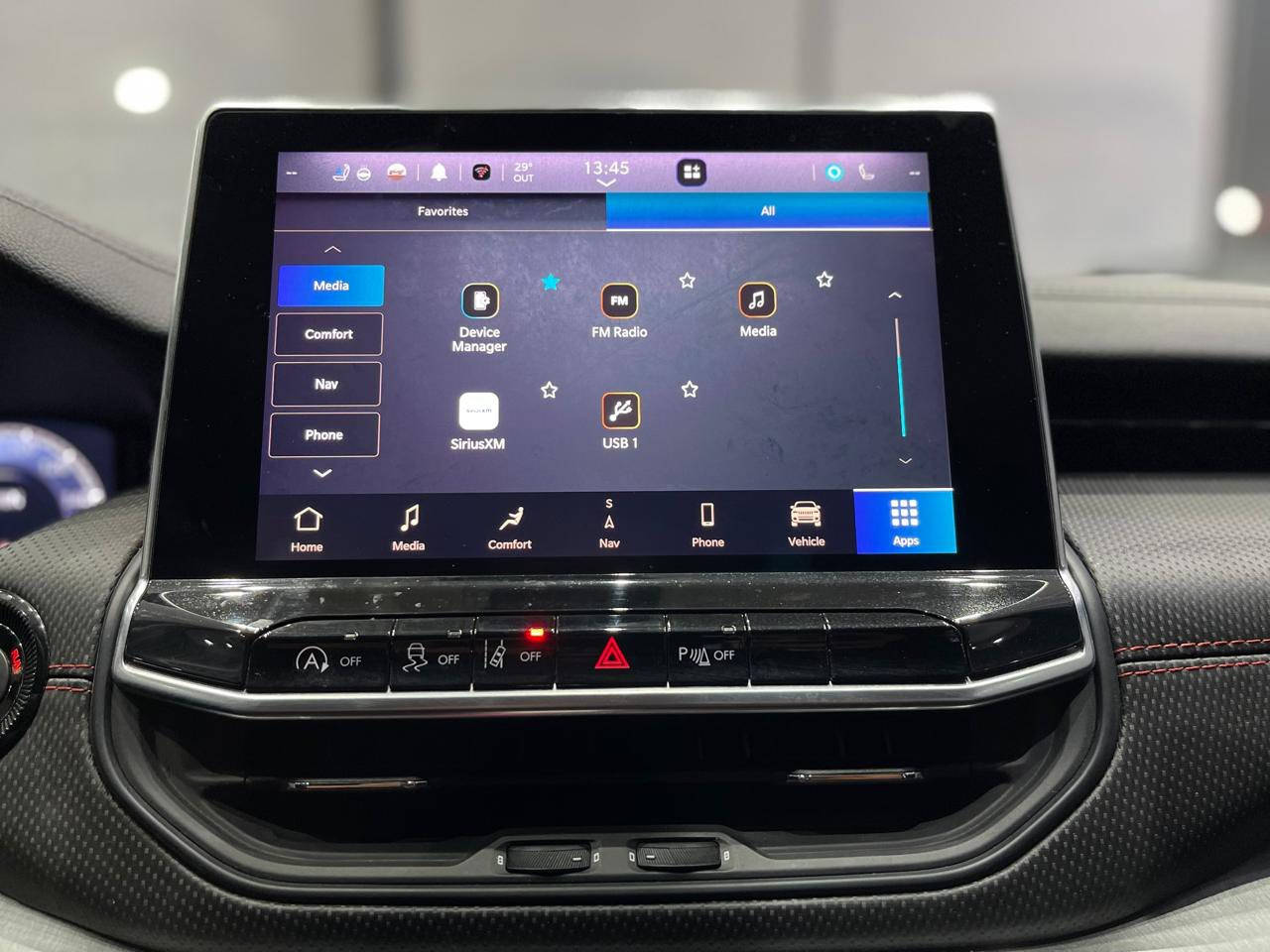 للبيع جيب كومباس موديل23 حادثه حداديه ويل فقط والبدي مكفول من قطره صبغ ايرباك ضارب وراجع سستم بلاد مرقمه اربيل شركه محرك 2000 تيربو فئه ترايل هوك ماشيه 12 الف ميل السياره لونين تو كلر السعر 195 مع مجال بسيط للاتصال ***********
