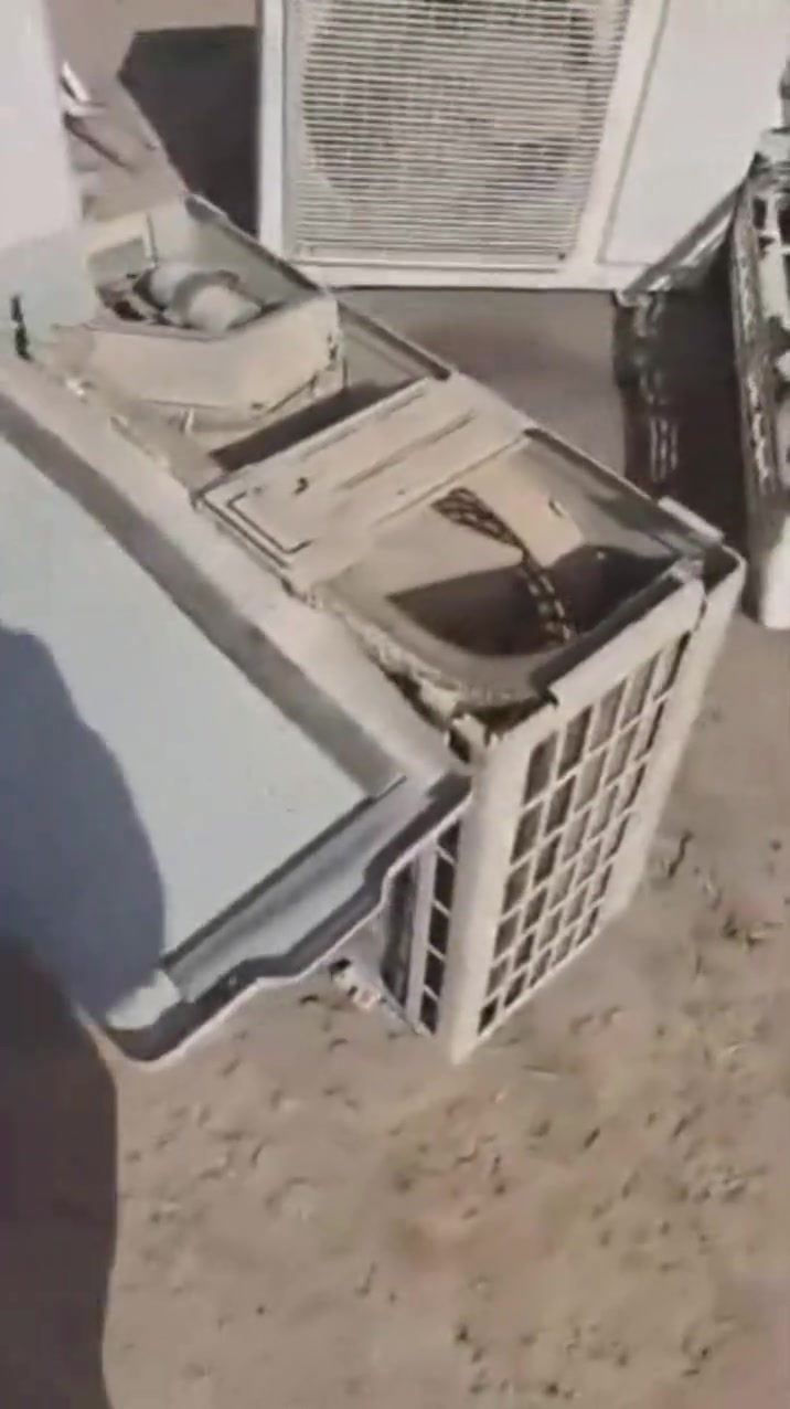 نشتري جميع انواع السبالت والمكيفات العاطله وشراء السكراب المولدات والكاونترال والكيبلات والصفر بسعر مغري جدا 
اتصل والمندوب يجيكم لباب البيت النقل والفتح علينا 
‏‪***********‬‏
‏‪***********‬‏
