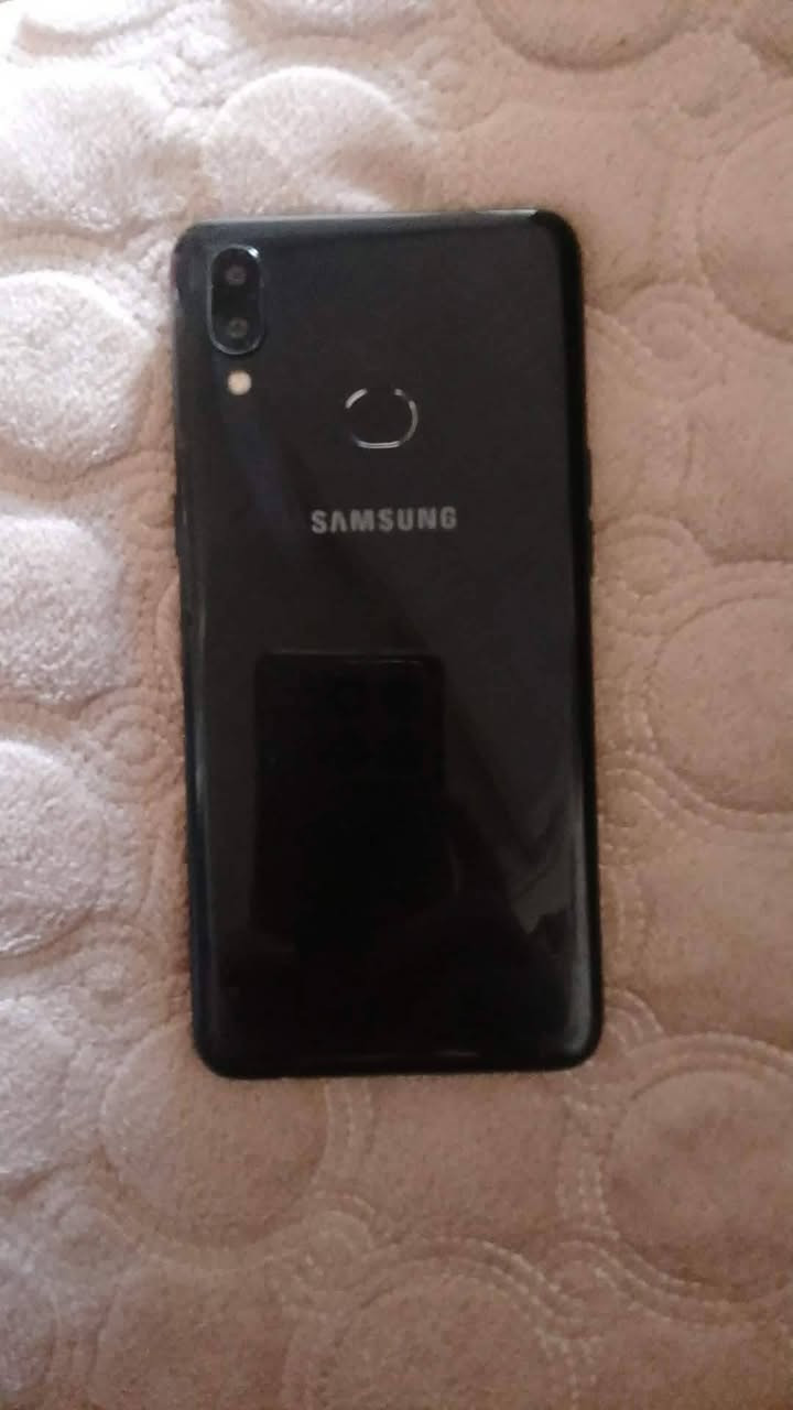 موبايل A10   نضيف سعره ب70 لشراي يراسل


**إذا كنت صاحب هذا الإعلان وتريد حذفه لأي سبب، رجاءا أرسل رسالة إلى الدعم الفني**
