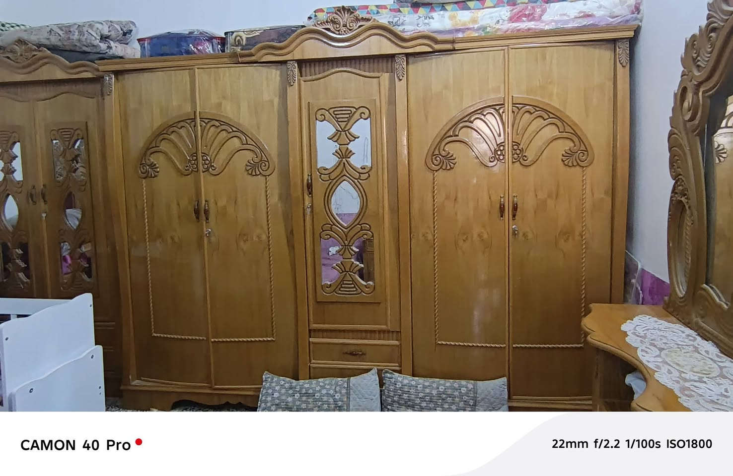 غرفه تسكام كامله 7قطع مستعمله سنه
وجديده تفاصيل خاص او على الرقم
***********
