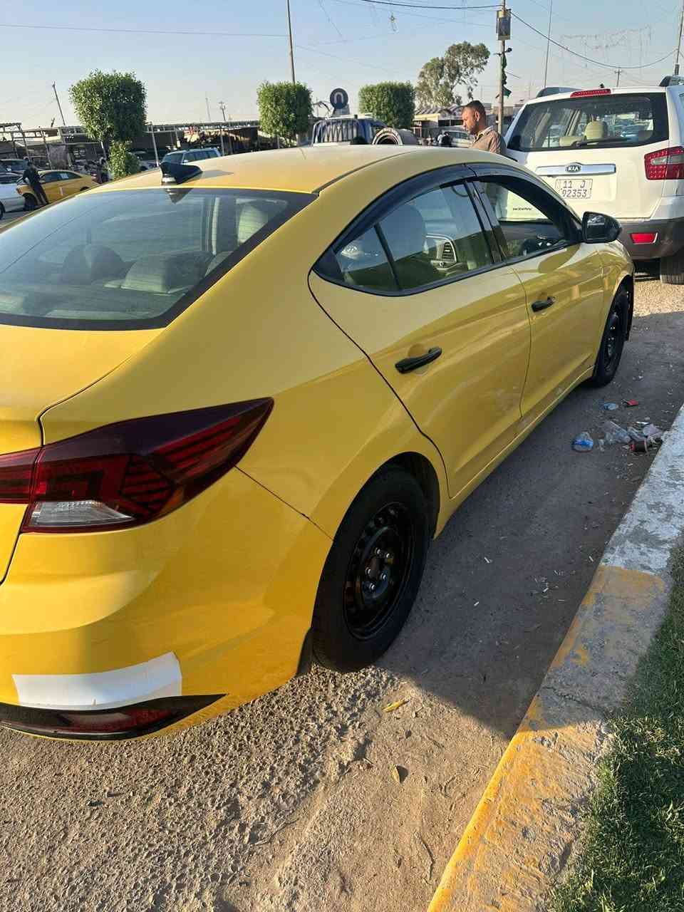 السلام عليكم النترا 20 فول مواصفات وبيها منظومه غاز وارد امريكي صور الحادث مرفقه بالمنشور مكانها حي اور سعرها 123وبيها مجال اي ستفسار اتصل على الرقم *********** للعلم اني مكلف بالنشر
