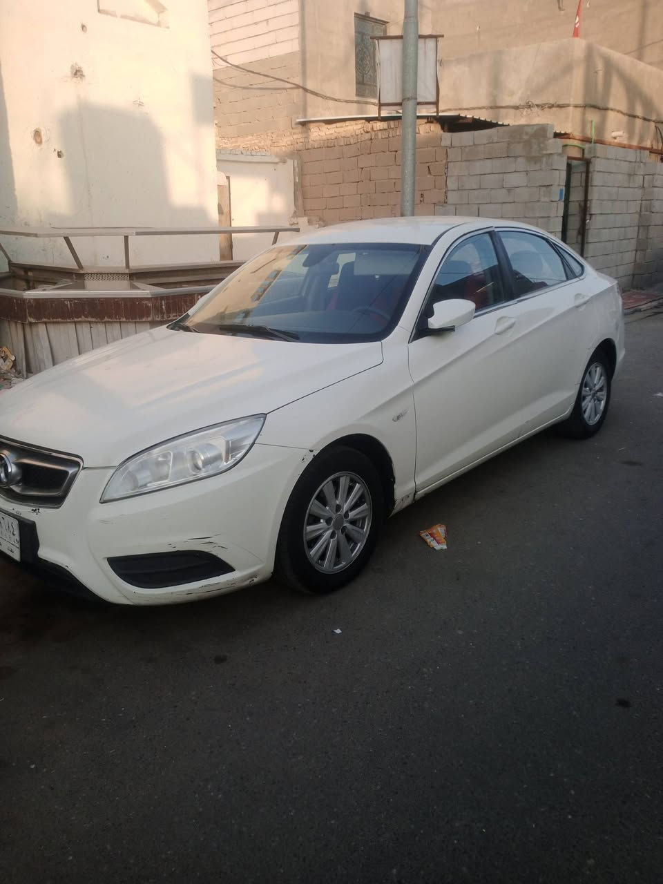 بايك 2015كفاله من الضربه والصبغ والتبديل كير محرك تخم تاير تبريد تدفأه كله جديد سعر 50 رقم ***********
