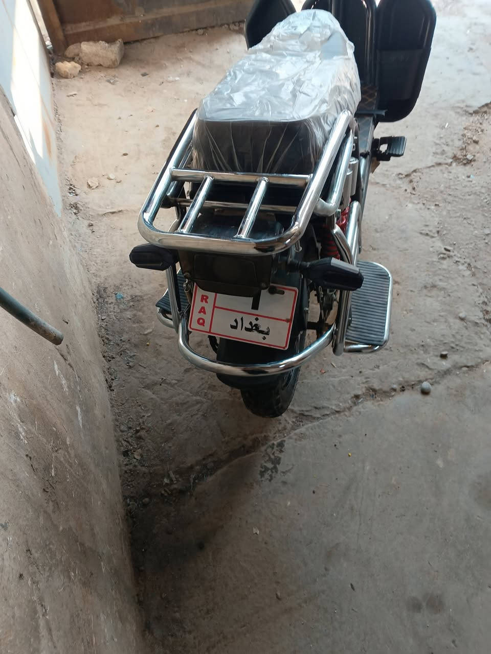 سلام عليكم 
هارلي جبلي موديل 2025
4 كير نضام بك 
بريكات دهن 
نظافه فول كل نقص مابيها 
بطاريات جديدات نوع وليي 
البطاريه الوحده 32 امبير 
السعر 650 وبيها مجال حك الجيه 
العنوان البياع 
*********** بي واتساب
