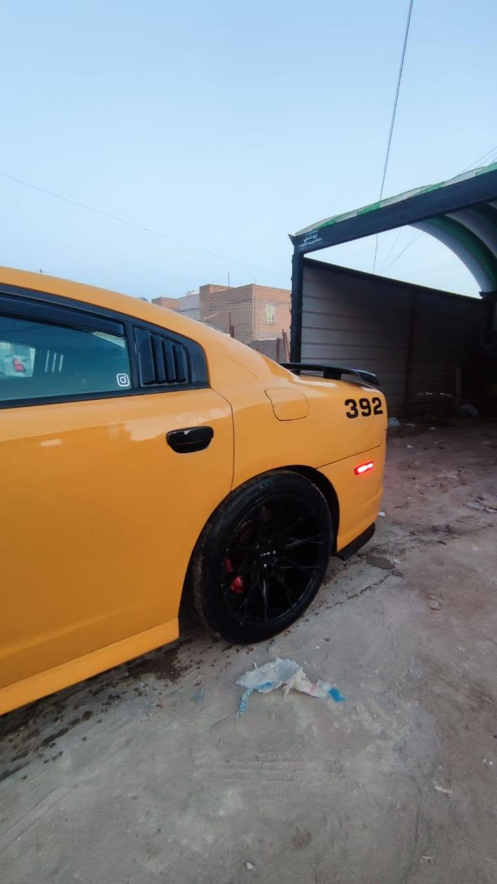 سكات باك رياضي لون ليموني بلاد ثمانيه سلندر يعني 300🚀🕓رقم بغداد خصوصي كلشي جديد سنويه هزه مداور نفس اليوم.. اريد مراوس BMW بيهه باب وجوملغ بدون اي دواخل موديل 2012 خاص مفتوح تحب تتصل 
***********
