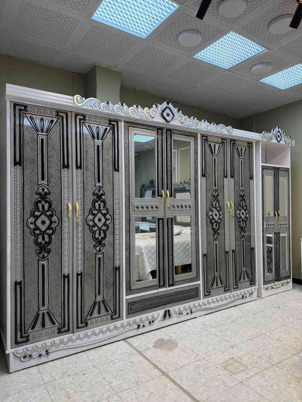 حصرياً الموديل الجديد
السعر مليون دينار فقط 😍

غرفه نجاره قتصاديه 🛌

متكونه من 9 قطع مميزه 

الكنتور ارتفاع 240 طول 320 

مع الزاويه مجموع الطول 4 امتار 

السمك الخارجي للغرفه 5 ملم انديف

والسمك الداخلي 3 ملم معاكس ابيض

سعر الشازلون الخزان 75 الف 

سعر الشازلون المقعد 50 الف 

متوفر توصيل وشد داخل بغداد 😊

متوفر توصيل وشد لكافة محافضات العراق 🇮🇶


**إذا كنت صاحب هذا الإعلان وتريد حذفه لأي سبب، رجاءا أرسل رسالة إلى الدعم الفني**