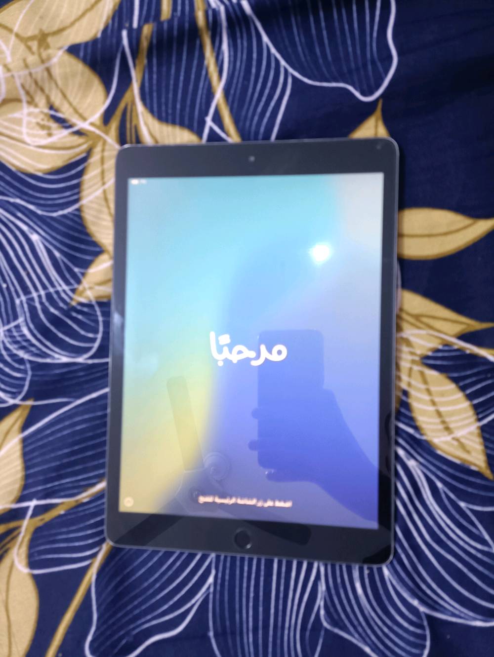 ايباد ايفون ،٧ ذاكره ٦٢ ايباد نضيف مامتعوب بطاريته نضيفه فقط مبدل حساس  مراوس بجهاز  ايفون أو بيع السعر ١9٠ وبي مجال للشراي  مكاني ذي قار 