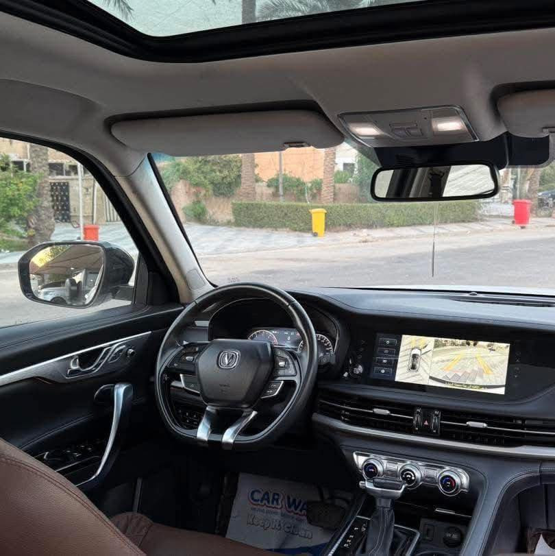 السلام عليكم 
شانجان2020  Cs 95 جديده كلش ماشيه 170
فول موصفات مرقم بغداد 
مكينة 2000 تيربو 7 راكب 
- بصمه 
-هاند بريك دكمة 
- تشغيل عن بعد 
- ترحيب عند الأقتراب 
- كراسي كهرباء
-كشنات جلد لون عسلي 
- بنوراما  
-رادار + تحديد مسار
- كامرات 360 درجة 
ABS-
-حساسات محيطية (امامي + خلفي)
- لد نهاري 
-اضاءة LED
-تبريد 3 قطع مناخ منفصل 
- مري اوتو دم 
-مثبت سرعة 
-حساس ضغط الاطارات 
-تحكم ستيرن 
-شاشة اعطال 
-ابل كار بلي 
-رام خزن للكامرات 
- اناره محيطيه داخل الغرفه بألوان متعدده 
- مري شفط 
- تدفئة بالمري 
- وضعيات قياده متعددة
(Eco,Sport,Snow,Normal)
 Auto Hold-
وبعد بيه مواصفات 
السعر 26،500 مليون 

للاستفسار ***********
مكان السيارة بغداد الكرخ
متواجد واتساب فيس دز رسالة اجيك خاص 🖤
