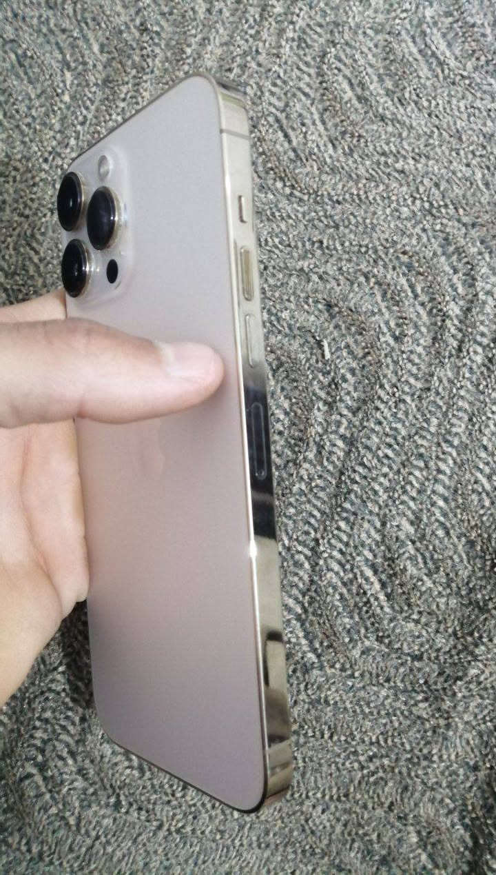 بيع سريع فلوجة
 متوفر توصيل دفع 10 مقدما 
600 قفل 590 مايرهم
13 برو ماكس بلادي وتر بروف
لون الذهبي المميز
ذاكرة 128
بطارية 78
نضيف جدا


**إذا كنت صاحب هذا الإعلان وتريد حذفه لأي سبب، رجاءا أرسل رسالة إلى الدعم الفني**