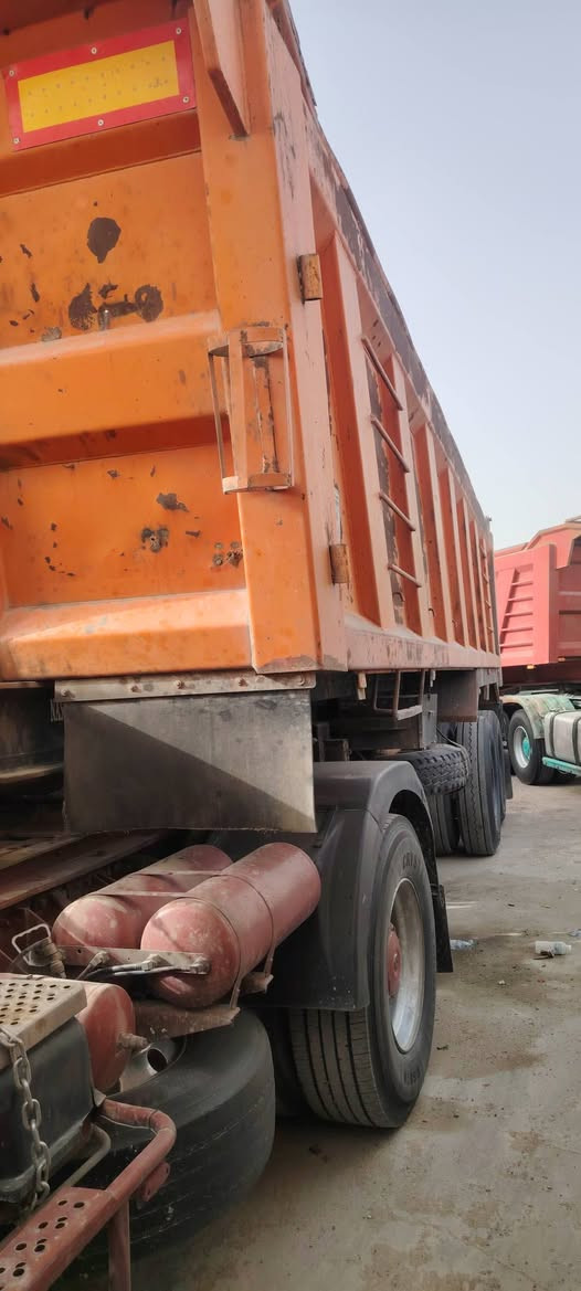 السلام عليكم عربانه ناصر احمد تخم تاير للبيع مكفوله مكان سماوه ***********
