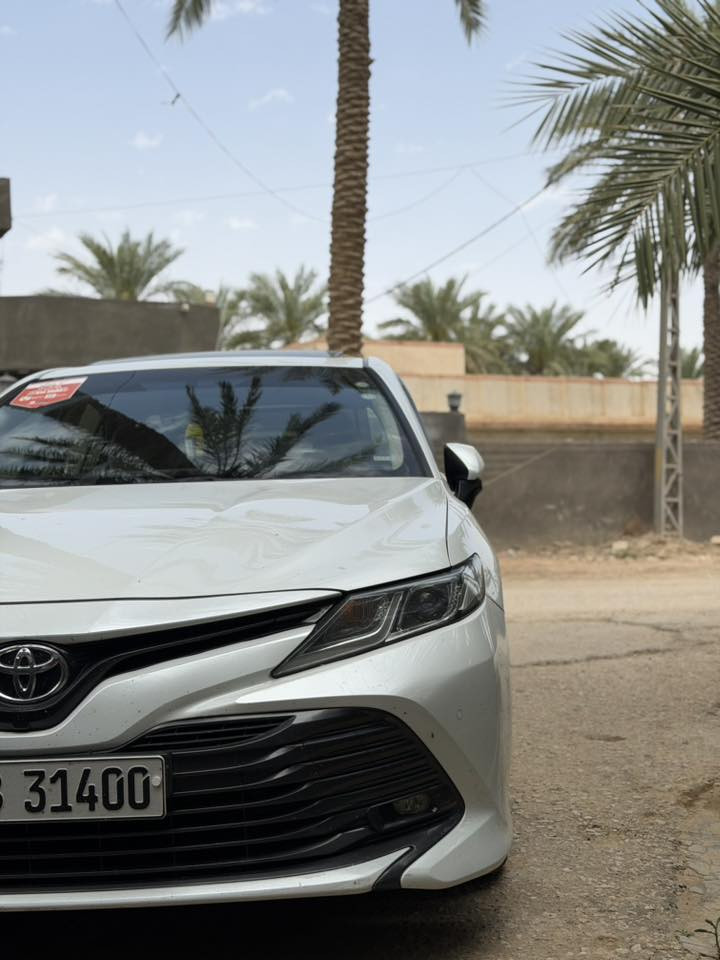 باسمي شخصياً موديل ٢٠ خليجي ساز بانزين فقط
مكفوله من الصبغ والتبديل فقط بارد موضح بالصوره والسونار 
ماشيه ٨٧. الف اصل وشرط السياره عله حالة الوكاله 
مدوشمها ارضيه وكشنات 
بصمه + فتحه + تبريد قطعتين + شحن لاسلكي وبعد مواصفات الساز المعروفه 
شرط السياره إذا بيه ربع دينار مصرف ترجع 

سعرها ٢٢٠ ورقه وبيه مجال السياره بانزين فقط مكاني بابل 

***********
***********
