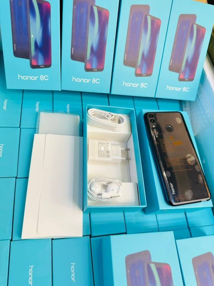 افحص واستلم وبسعر اخوبلاش
هونر  الاصلي اللي يحمل كل تطبيقات والالعاب
هونر 8c
ذاكره ١


**إذا كنت صاحب هذا الإعلان وتريد حذفه لأي سبب، رجاءا أرسل رسالة إلى الدعم الفني**