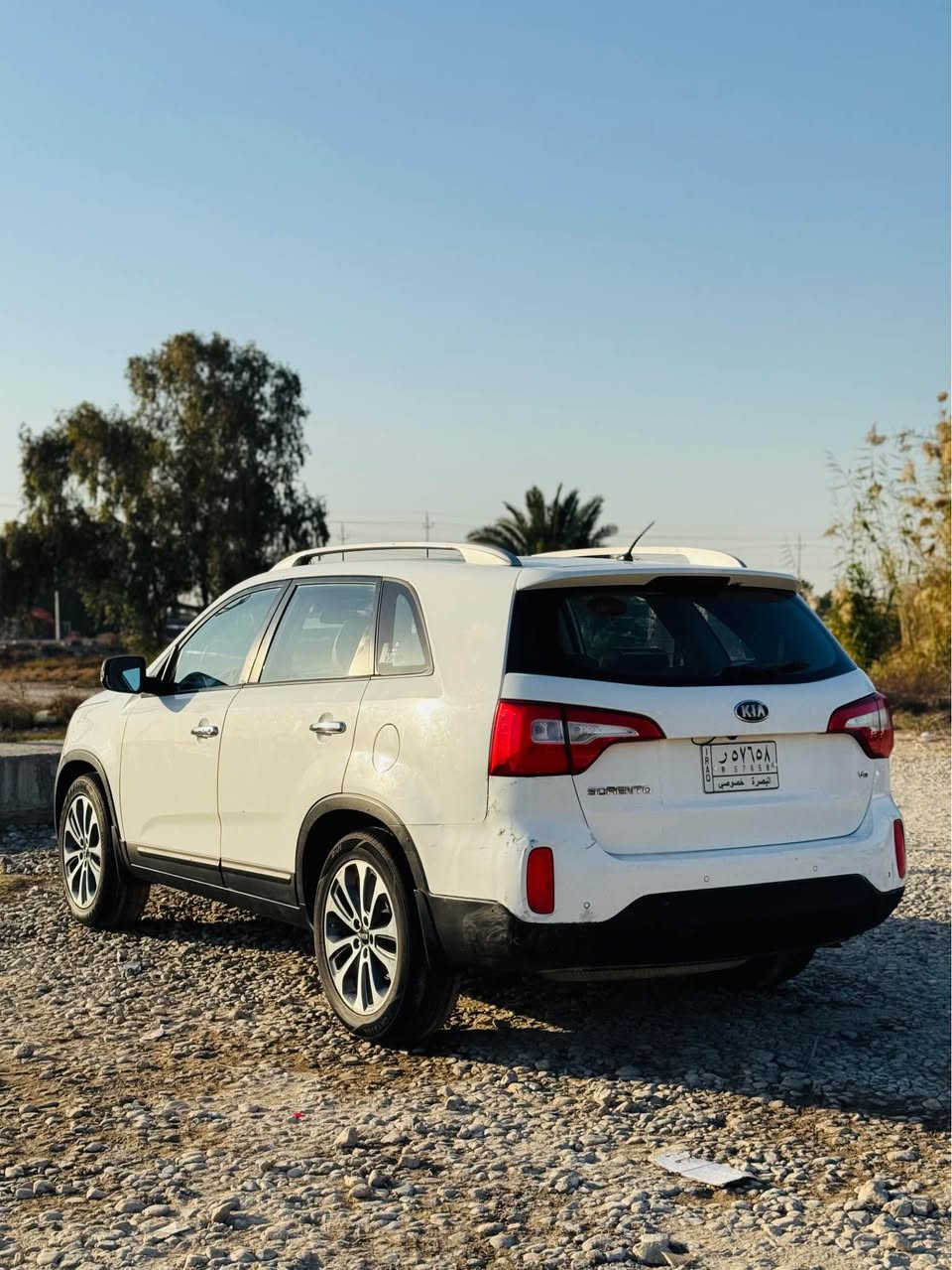 سورنتو 2014 خليجي 6 سلندر 
ماشية 160 km 
رقم بصرة تحويل ثاني يوم 
مكان السيارة ذي قار قضاء الرفاعي 
*********** بغداد, العراق
