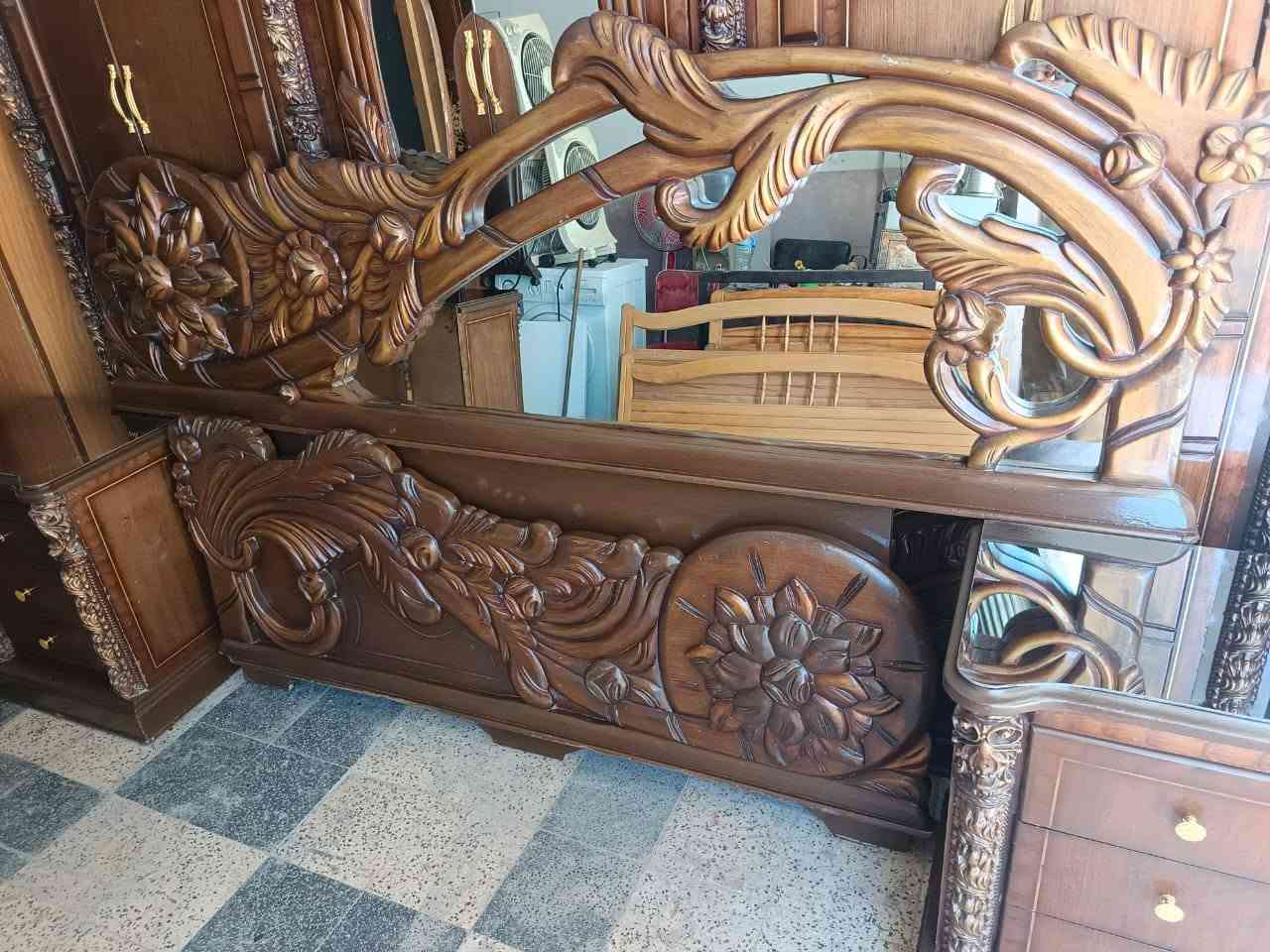 يا جبار للبيع غرفة نوم ملكية من اتقل الغرف تخت صندوق تلت جناب كاملة اخت جديدة
للتواصل، 0965009777


**إذا كنت صاحب هذا الإعلان وتريد حذفه لأي سبب، رجاءا أرسل رسالة إلى الدعم الفني**