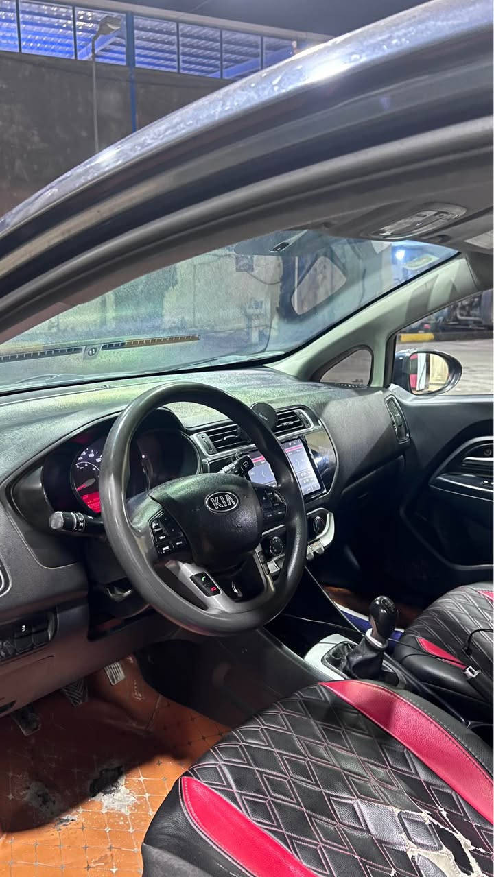 سلام عليكم 
كيا ريو 
مديل ٢٠١٦
وارد امريكي 
كير عادي 
محرك ١٦٠٠٠
الرقم *********** Singapore
