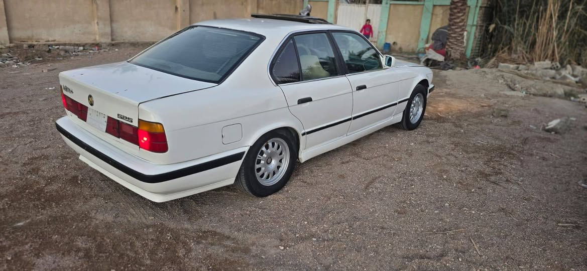 كير محرك توني شادهن25مسكر فانوس قبل 10ايام

صدر امامي خلفي كله جديد

تخم تاير جديد كهربيات كله جديده

سلايت شغال طكتين

تبريد ثلج شرط

برده كهرباء خلفيه شغاله

كشنات كهرباء شغاله

شاشه وسستم صوت رهيب

سياره جديده ومال جناي وبلعافيه عل ياخذه

مكان بابل الكفل ...السعر 54وبي مجال

***********
