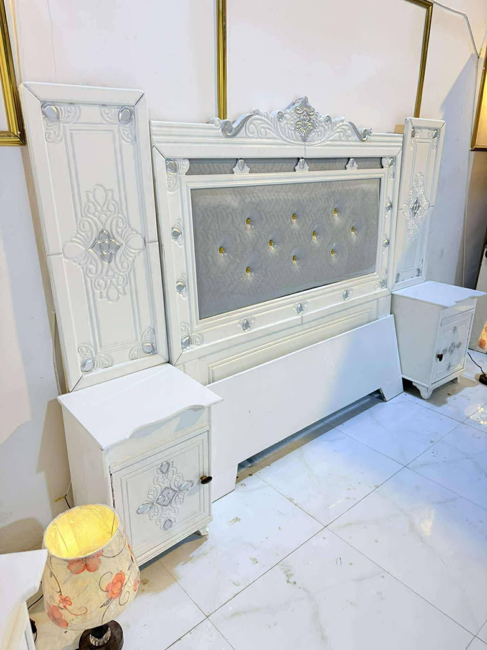 غرفه عراقيه مستخدام 
نضافه 90
صبغ حراري  
موديل نازگ ❓لون مميز 
سعرها ٩٠٠ قفل
شغل وصط 
تصميم ترڪي 
نقل وشد مجانأ لكل مناطق بغداد


**إذا كنت صاحب هذا الإعلان وتريد حذفه لأي سبب، رجاءا أرسل رسالة إلى الدعم الفني**