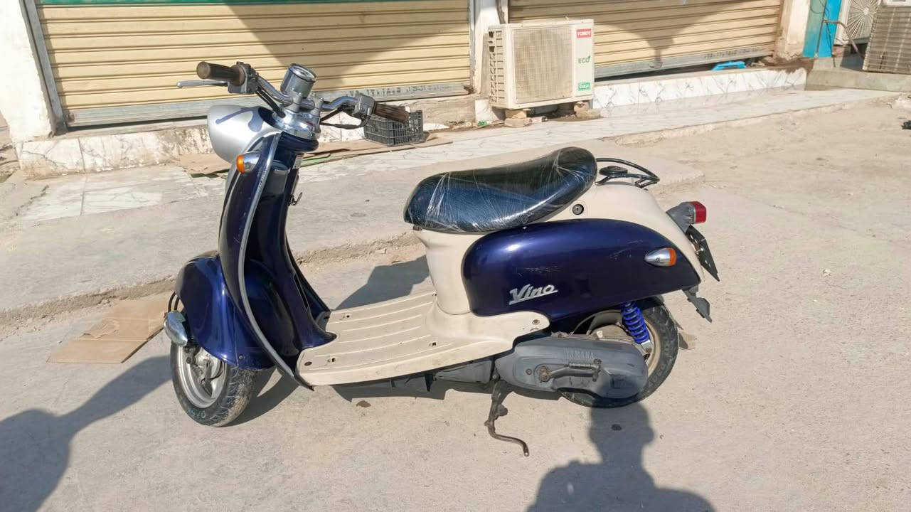 السلام عليكم دراجة مصريه خطين دراجه خير من الله هندر سلف كهربائيّة شغاله من الطول للطول المكان ناصريه مركز دراجة حاويه صارلهه 3اشهر من طالعه من الحاويه رقمي موجود وتساب *********** او *********** المريضه يطلع كبل
