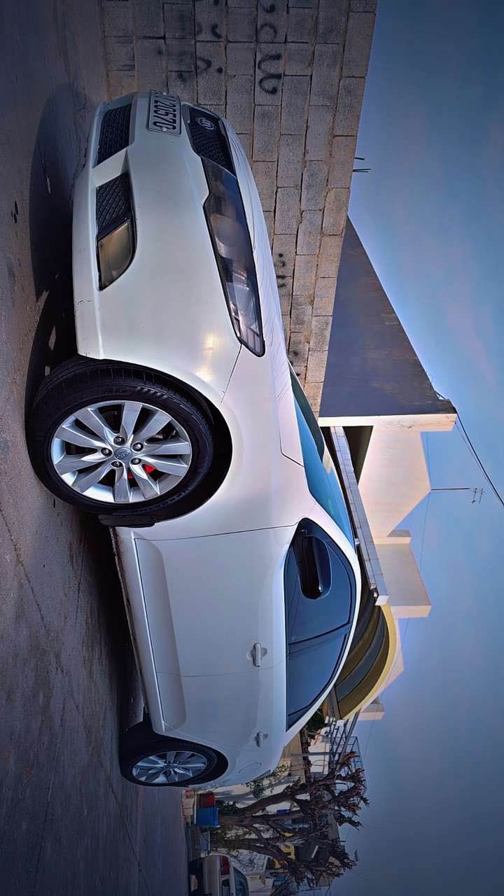 كیا سیڕاتۆ گێر عادی ٢٠١١ ناو سپی
٤ پارچە بۆیاخ بێ ژۆرێ و بێ ئێرباگ
رەقەم و سەنەوی نوێ تاوەكوو ٢٠٢٧
نرخ : 81 مەعامەلەیەكی برایانە 
*********** watsapp , vibar شقلاوة, أربيل
