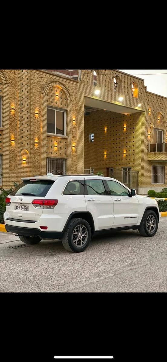 #تفليش_الاسعار_تنافسي بسعر جيب 2014

جيب لاريدو 2020 الشكل الجديد وكالة هارلم خليجي

مكفولة من ضربة وصبغ بيه تكحيل شخطين كارت

ماشية 78 ميل

داخل اوف لايت تو كلر

#السعر

مكانه بغداد المنصور

بيع او مراوس بسبورتج توسان كروز هايبرد خليجي 

***********
