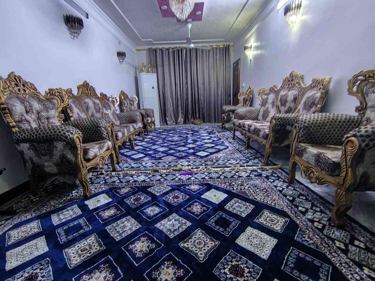 السلام عليكم للبيع مكان البلديات السعر ٤٥٠ الف للاتصال ***********
