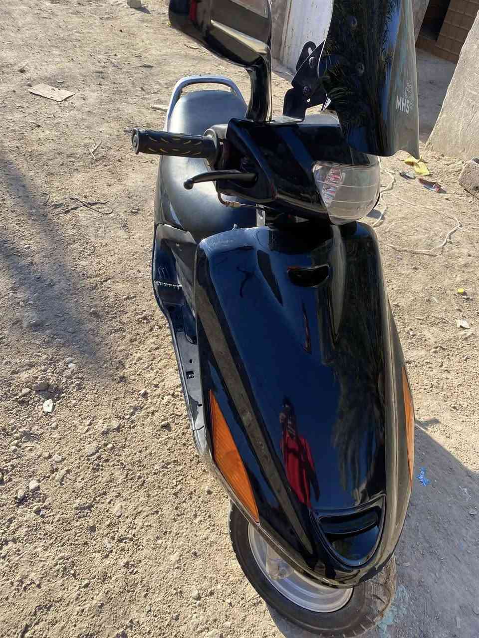 سلام عليكم دراجه فراشه مال باله  شرط الفحص دراجه كله على بلادي أي نقص مابيه يعني نضافه ميه بل ميه شلعه ومعدل خير من الله السعر 650 العنوان حله رقمي ***********
