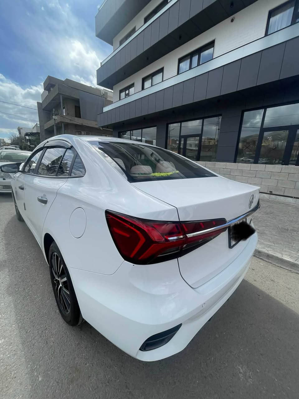 ئێمجی 5 شکل نوێ٢٠٢٤

٢٠٠٠٠کم
شاشە گەورە و درگای بصمە
تبرید مرکزی
ناو سەیارەکە کامل لەزگەی  پاک بۆکراوە لۆکە و گاعی تازە و سوکان تقل و بەرگە کوشنی ئەصلی
١١٢ و معاملە 
بەشەرتی یەکسەر تحویل  یەک دەستە  
 پاک و بێکێشە و ٥٠٠٠ کم ماوە بۆ ڕۆنگۆڕین

تکایە من خاوەنی نیم پەیوەندی بە خۆیەوە بکەن .

0772 518 1999 ژ.م / السليمانية, العراق
