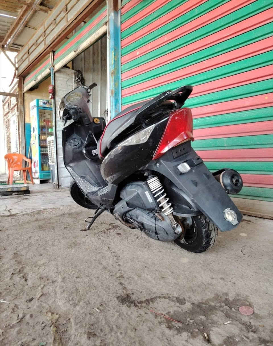 اسلام عليكم ماكس ثعلب دراجه نوزل رايده 350قفل اومراوس مفشوكه ولغراض ياباني اصلي بوشه 55 كهربايات شغاله ***********مكاني بغداد لعبيدي
