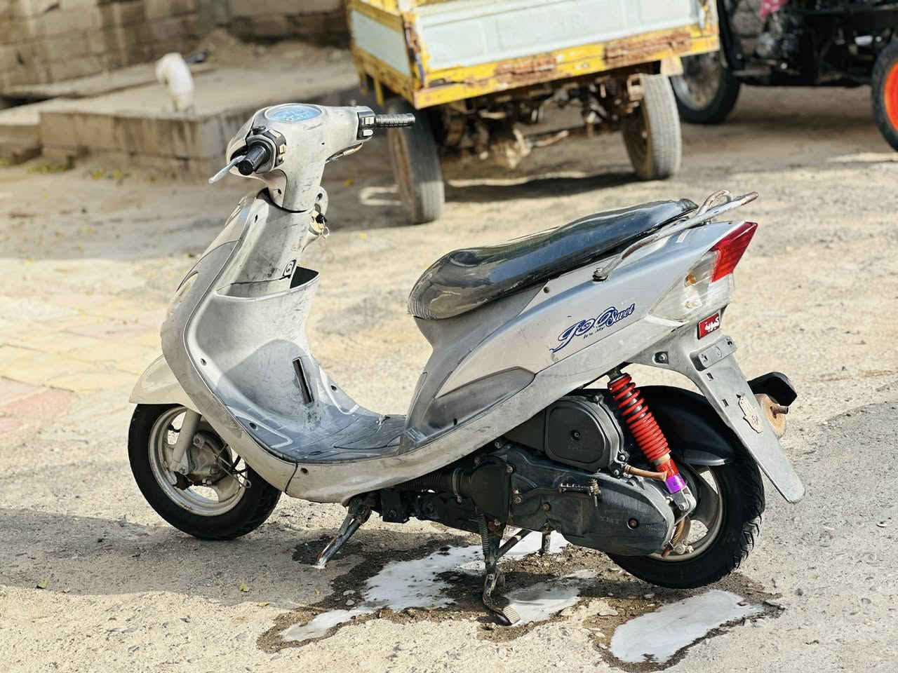 دراجه منغولي ماصارلها هواي من نازله حاويه مكفوله من كلشي وشغال كلشي بس باتري بدلت والباتري البلاد موجود سعر 925وبيها مجال ملاح فول تفيلس مامفيلسها مكان بصره قضاء المدينه رقمي 0770916121


**إذا كنت صاحب هذا الإعلان وتريد حذفه لأي سبب، رجاءا أرسل رسالة إلى الدعم الفني**